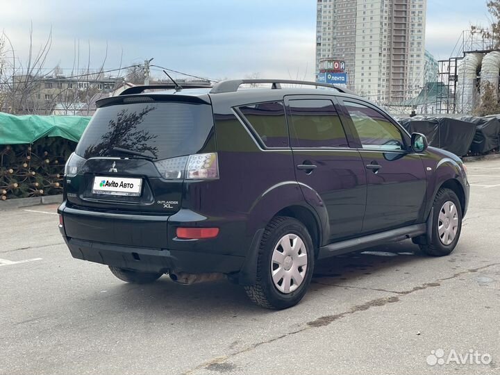 Mitsubishi Outlander 2.0 МТ, 2010, 200 000 км