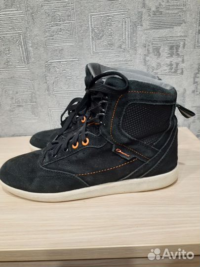 Ботинки женские 37 размер