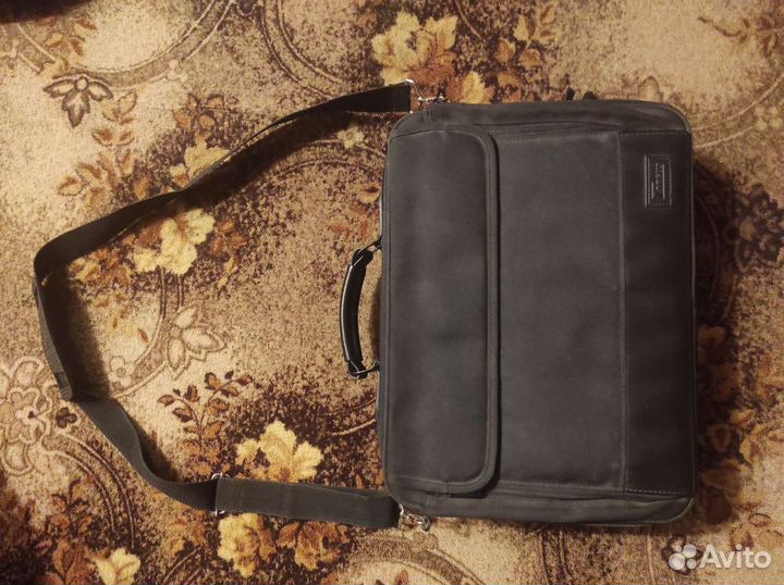 Сумки для ноутбука,кейсы для дисков