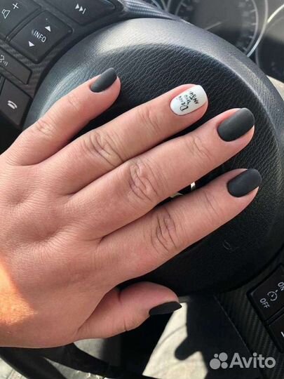 Маникюр, педикюр