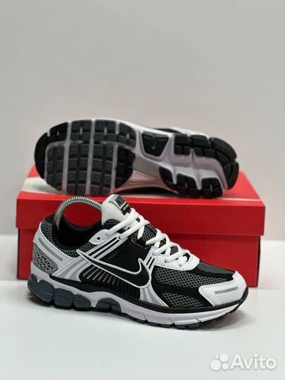 Оригинальное качество Nike Air Zoom Vomero5 Silver