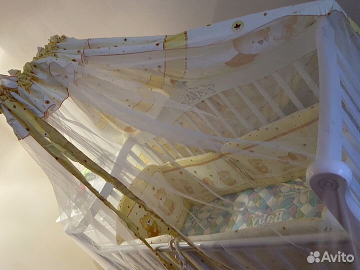 Бортики и балдахин в кроватку