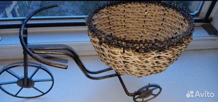 Декоративный велосипед в стиле Ретро