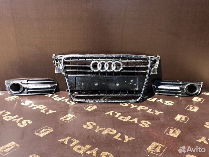 Решетка радиатора птф audi a4 b8