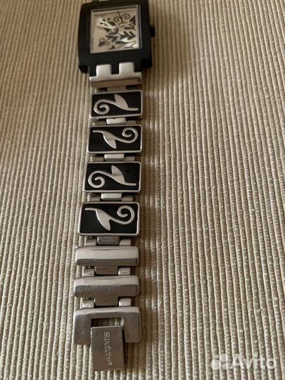 Часы swatch