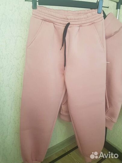 Костюм для девочки (р-р 140, 142, 144, 146)