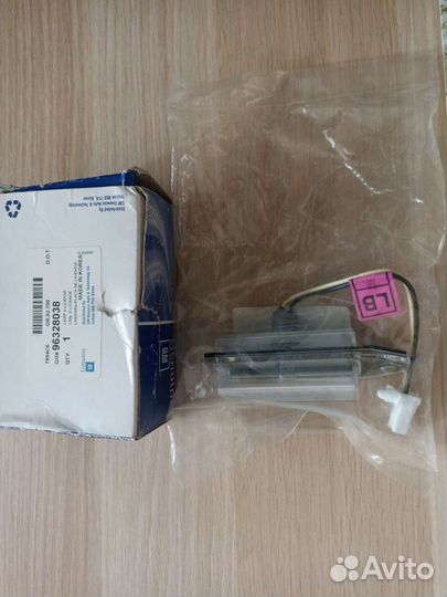 Фонарь подсветки номера Шевроле Evanda