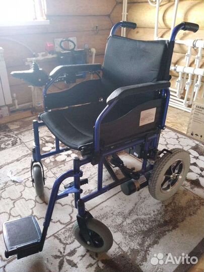 Коляска инвалидная на электроприводе