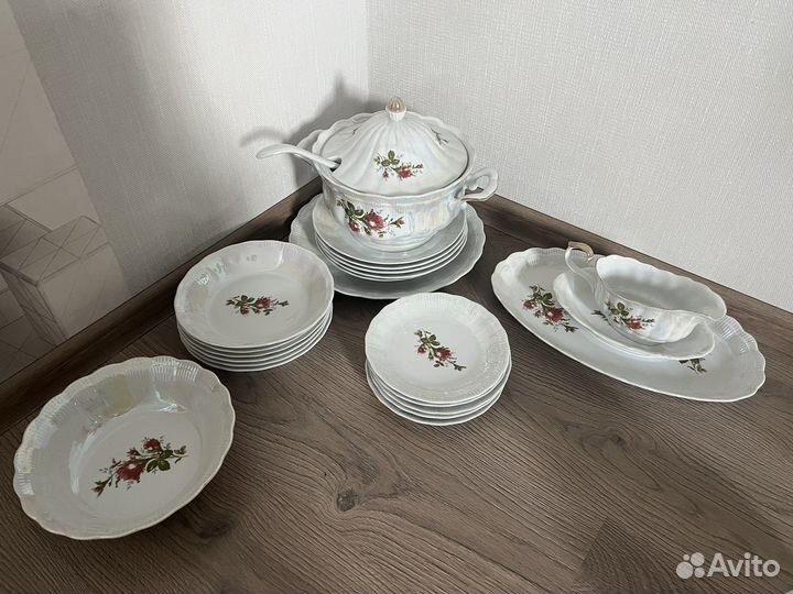 Сервиз столовый