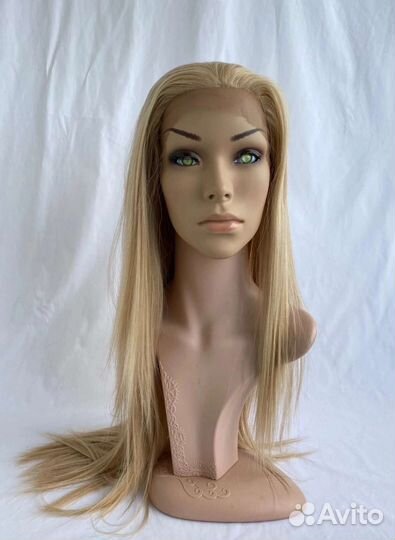 Парик новый на сетке front lace естественный блонд