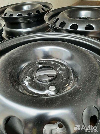 Штампованные дискиR15 4-100 ет48 54,1