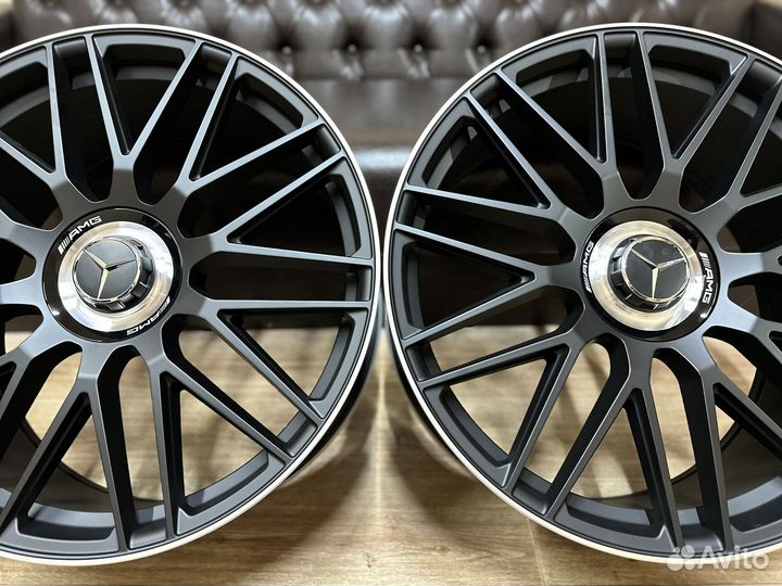 Новые разноширокие диски R22 5-112 amg