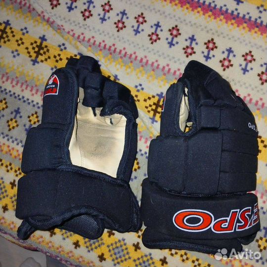 Шлем хоккейный