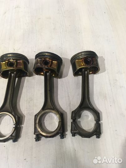 Поршень с шатуном для Audi А6 С5 2.4 AML