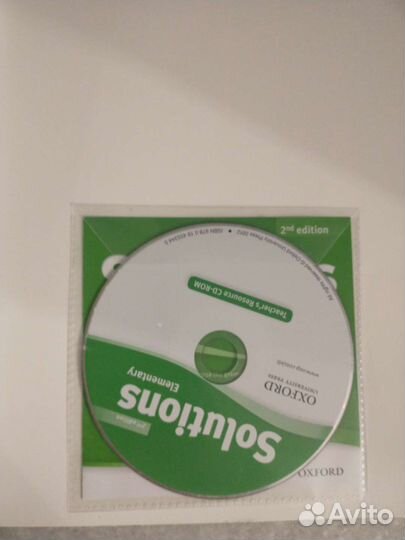 Solutions 2nd Teacher's book Elementary