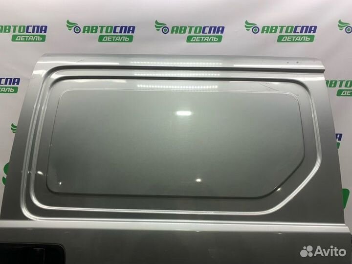 Дверь левая Hyundai H-1 Grand Starex D4CB 2012