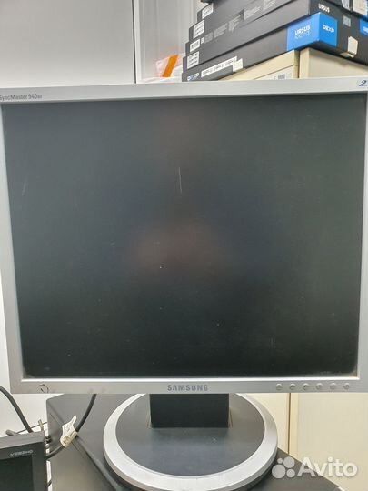 Монитор SyncMaster E1920