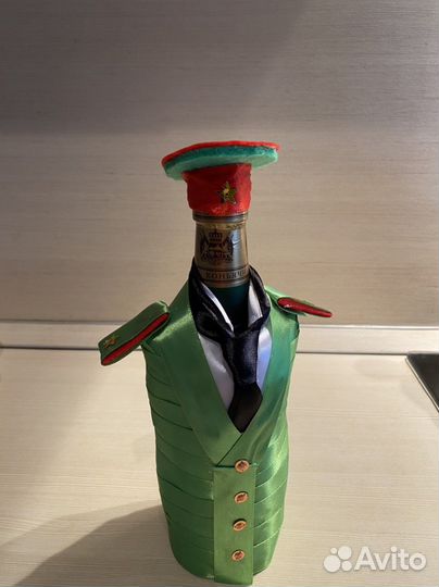 Подарочная одежда на бутылки