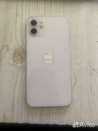 iPhone 12, 64 ГБ