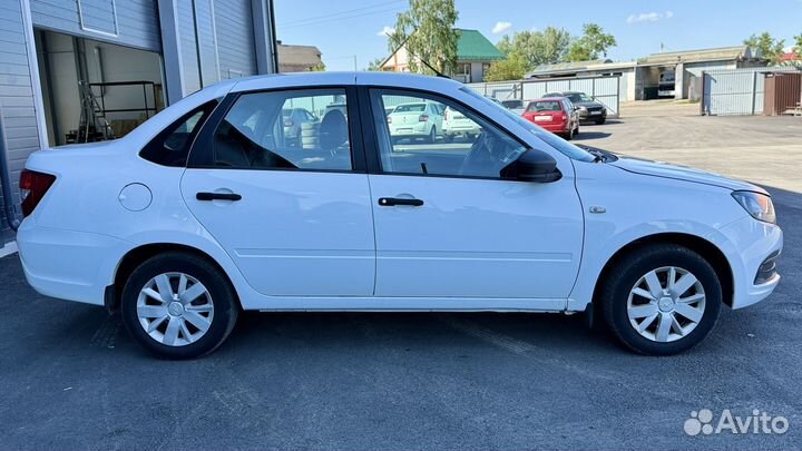 LADA Granta 1.6 МТ, 2019, 122 531 км