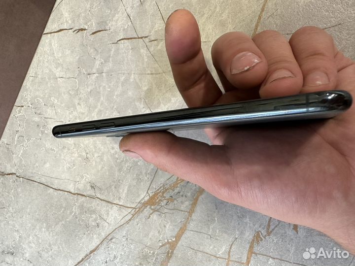 Продам iPhone 11 pro max 256