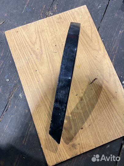 Накладка ресничка фары правая bmw е65