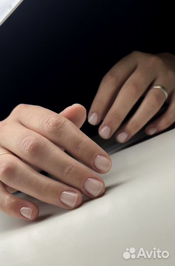 Маникюр с покрытием гель лак