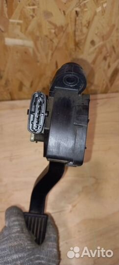 Педаль газа Solaris/Rio 3 1.4 G4FA 2012