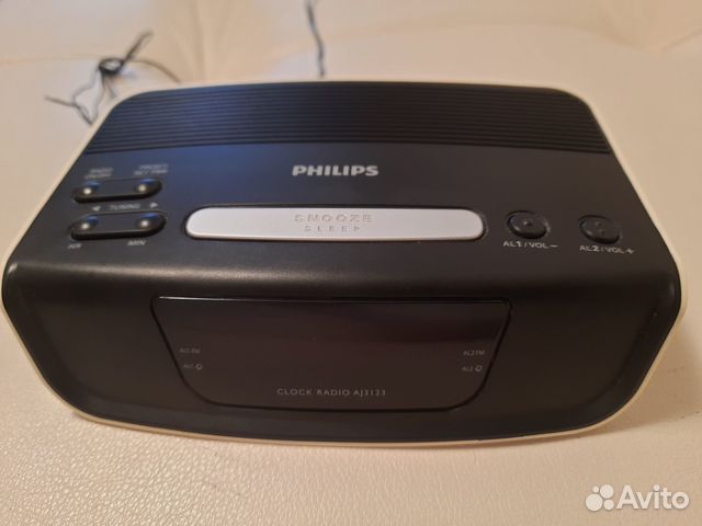 Часы с радио Philips