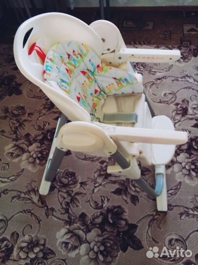 Стульчик для кормления chicco