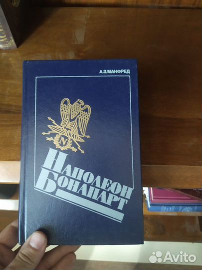 Чехов.сочинения и другие книги смотрите фото