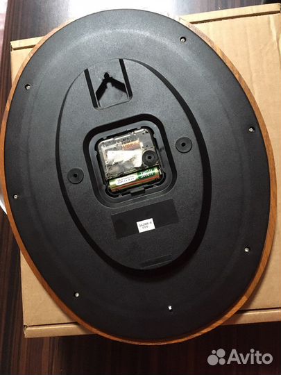 Часы настенные