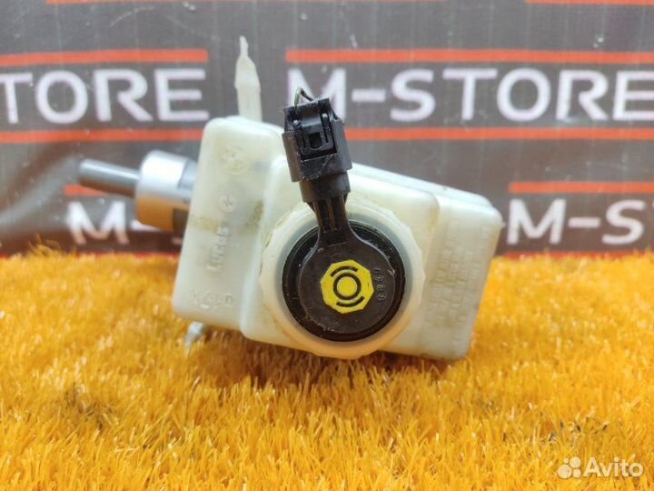 Главный тормозной цилиндр Bmw 5-Series E39 M52B25