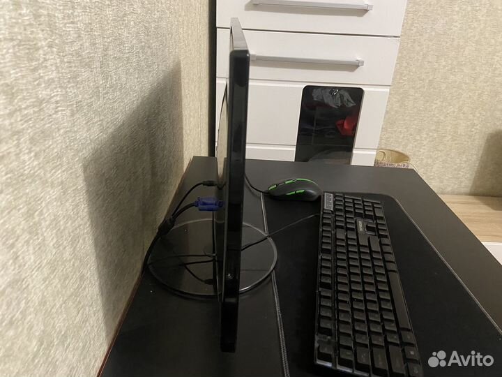 Монитор для компьютера бу