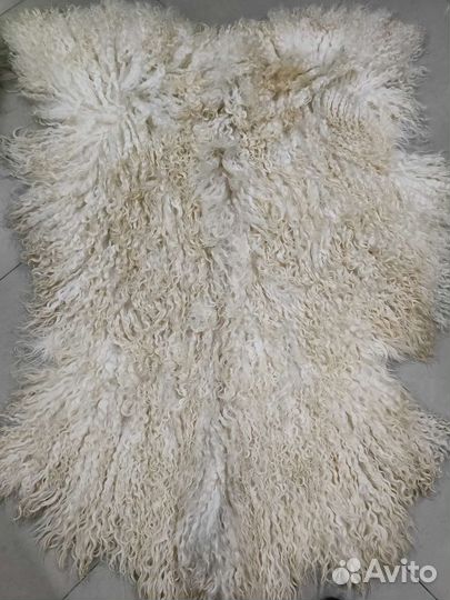 Козьи шкуры