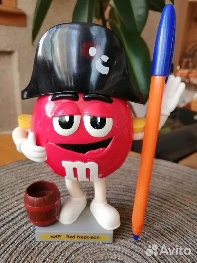 Коллекционный игрушка-диспенсер m&ms