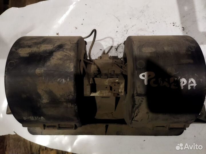 Вентилятор печки Форд Скорпио 1993