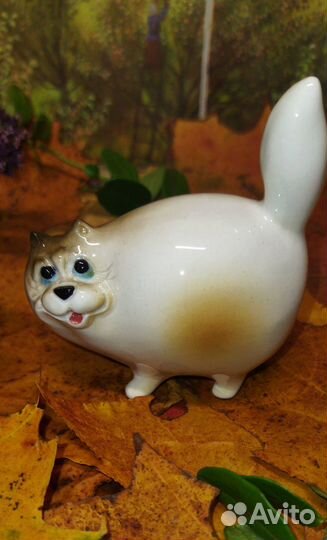Кот чеширский, кот сиамский фарфоровая статуэтка