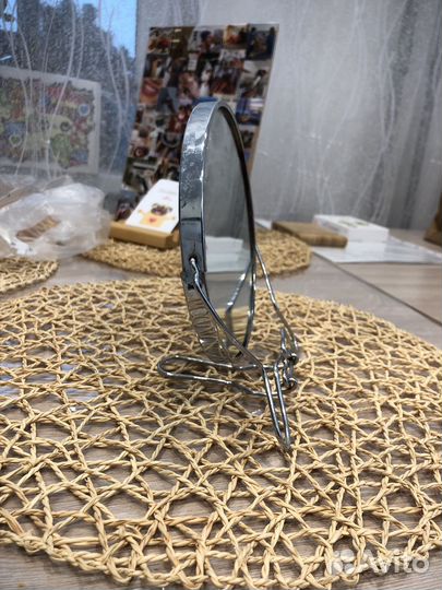 Зеркало двустороннее настольное косметическое