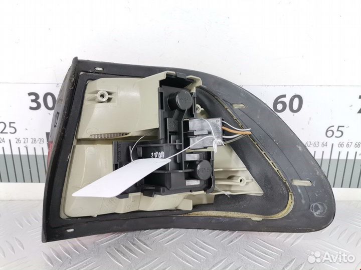 Фонарь задний левый габаритный для Opel Omega B