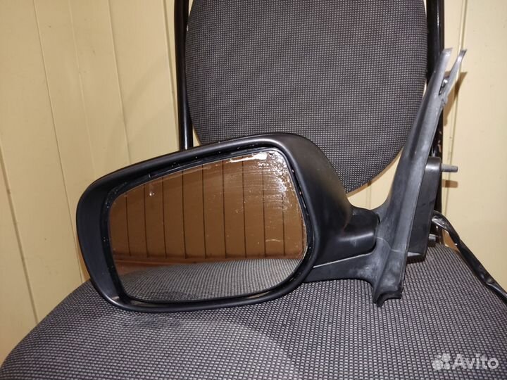 Зеркало заднего вида toyota corolla 150 левое