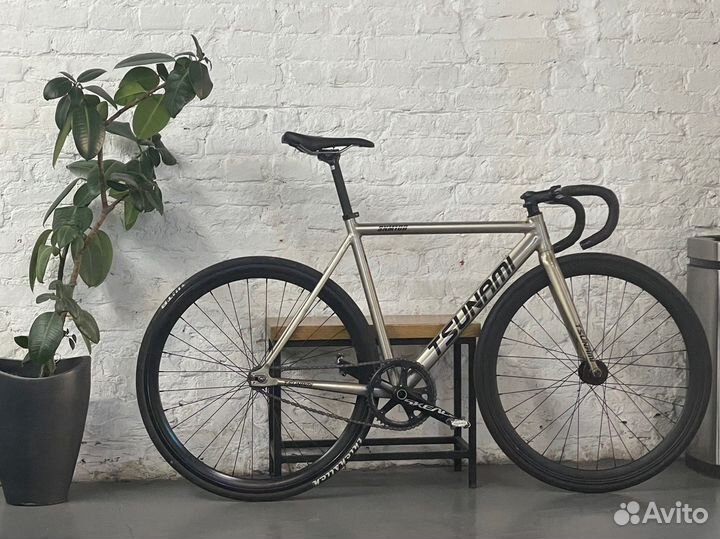 Велосипед tsunami фикс