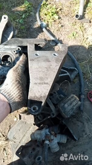 Кронштейн генератора Daewoo Nexia