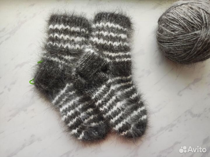 Вязаные пуховые носки для детей ручной работы