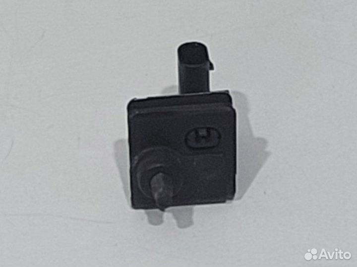 Датчик удара Land Rover Discovery 5 L462 30ddtx