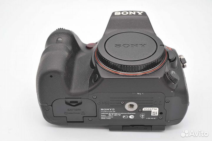 Sony A-77 body