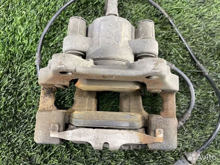 Суппорт тормозной задний правый Bmw 3 F30 N47D20