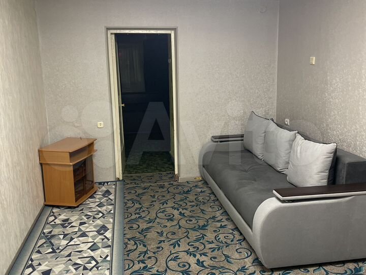 2-к. квартира, 43 м², 4/5 эт.