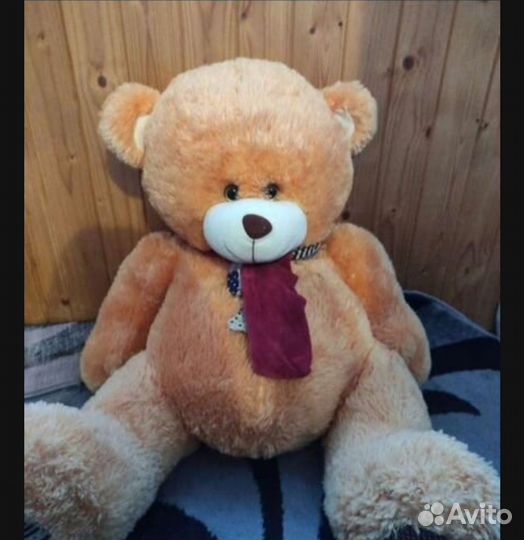 Плюшевый медведь