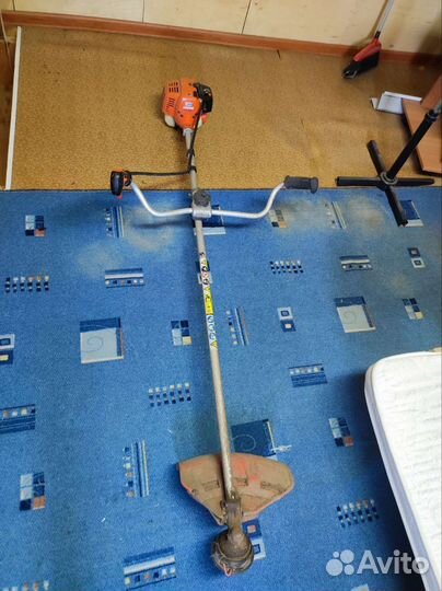 Бензиновый триммер SRM 2305SI